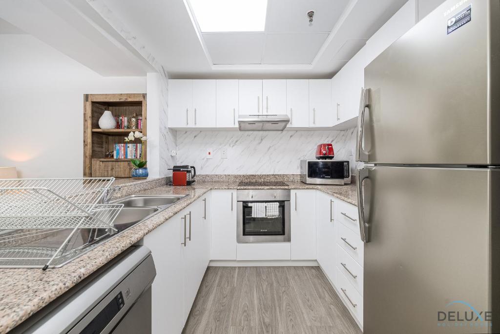 Charming 1BR in The Point Tower, Dubai Marina by Deluxe Holiday Homes