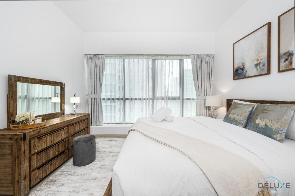 Charming 1BR in The Point Tower, Dubai Marina by Deluxe Holiday Homes