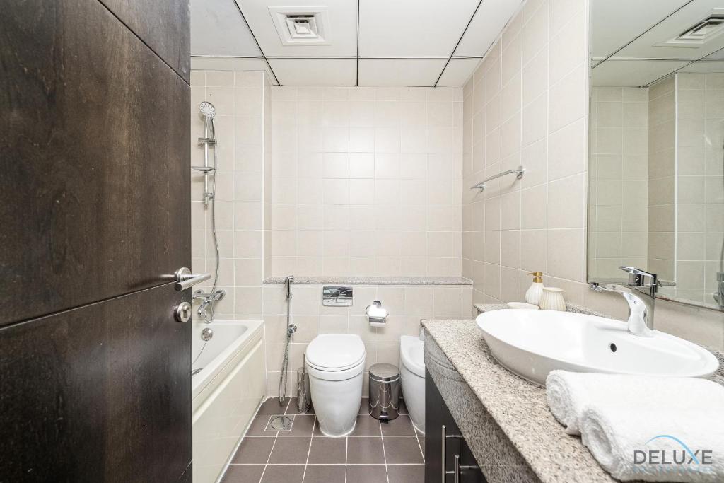 Charming 1BR in The Point Tower, Dubai Marina by Deluxe Holiday Homes