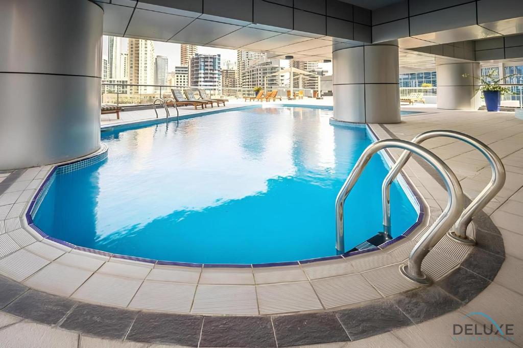 Charming 1BR in The Point Tower, Dubai Marina by Deluxe Holiday Homes