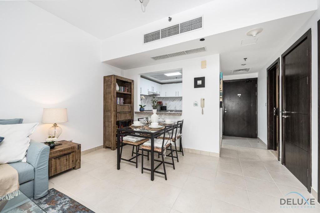 Charming 1BR in The Point Tower, Dubai Marina by Deluxe Holiday Homes