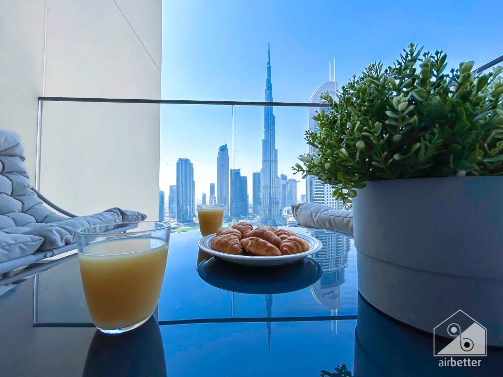 Luxurious Living in 2B with Burj & Fountain Views