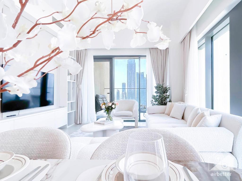 Luxurious Living in 2B with Burj & Fountain Views