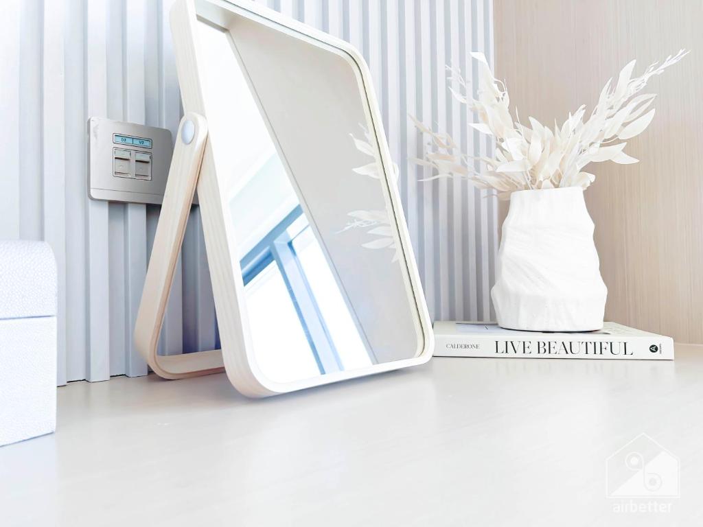 Luxurious Living in 2B with Burj & Fountain Views