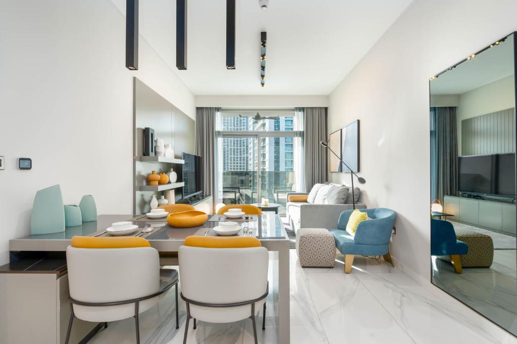هتل بسپوک هالیدهی هومز - مگ 318 2-بد روم اپارتمان نیئر داون تاون - Bespoke Holiday Homes - Mag 318 2-Bedroom Apartment near Downtown