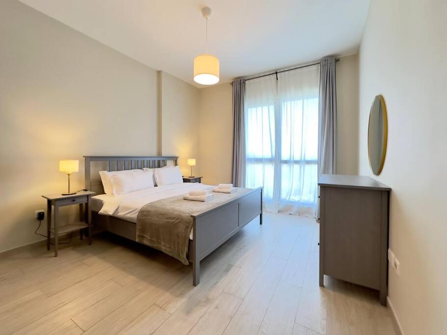 Dar Vacation - Charming 1BR Near Burj Al Arab!