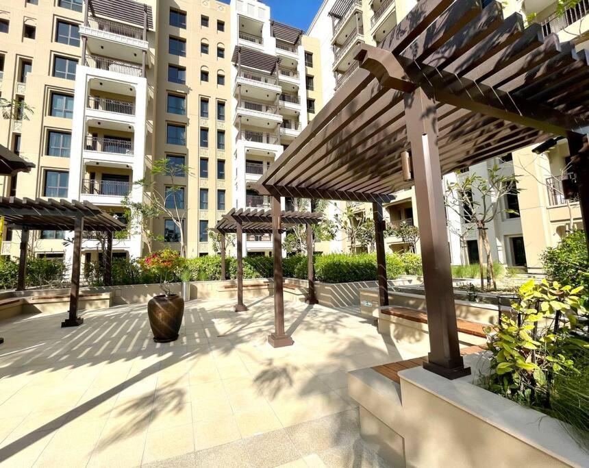 Dar Vacation - Charming 1BR Near Burj Al Arab!