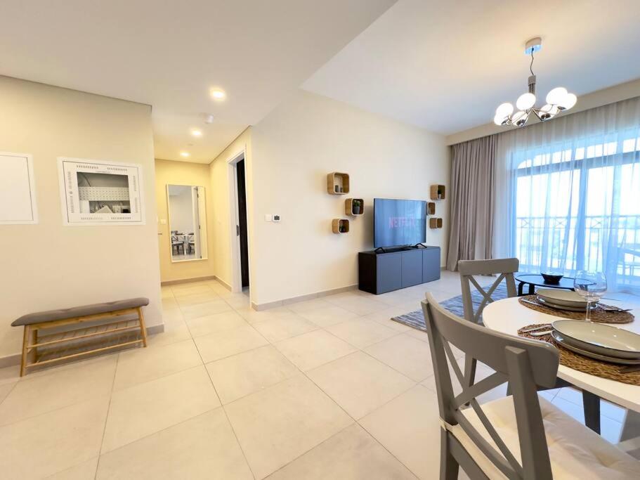 Dar Vacation - Charming 1BR Near Burj Al Arab!