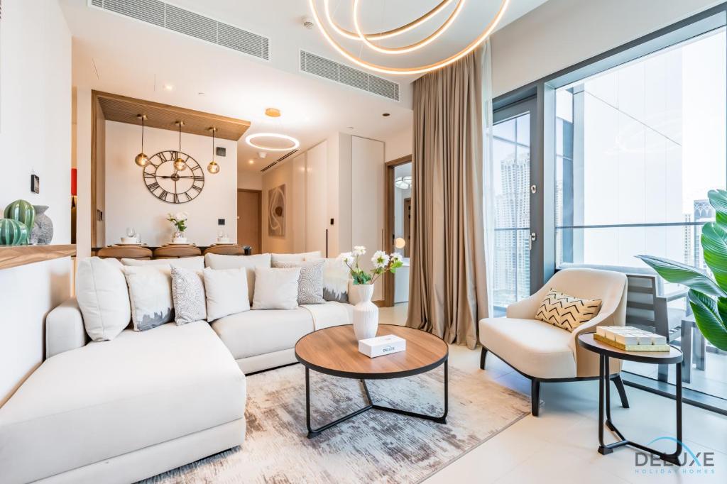 هتل شیک ۱BR در ویدا رزیدنسیز دبی مارینا بای دلوکس هالی‌دی هومز - Chic 1BR in VIDA Residences Dubai Marina by Deluxe Holiday Homes