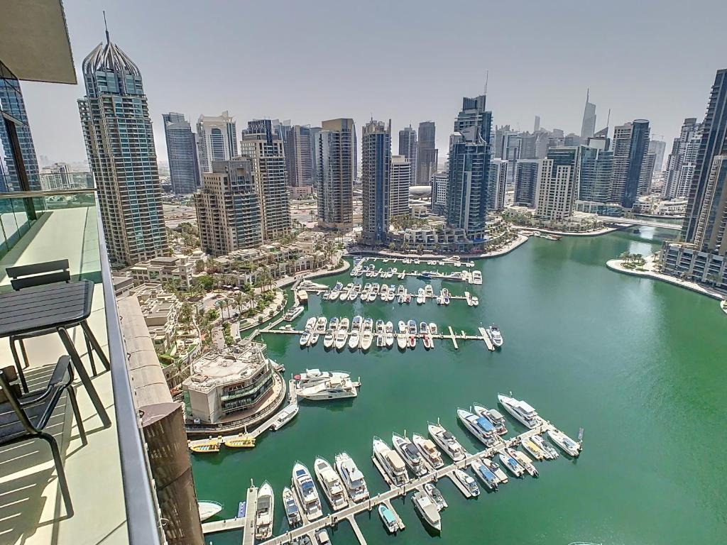 هتل کی ویو - د ریزیدنسیز ات مارینا گیت ۲ - Key View - The Residences at Marina Gate 2