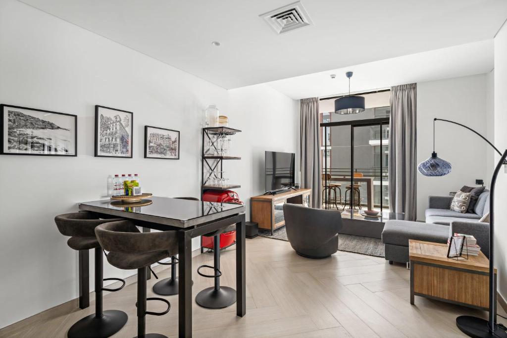 هتل سیلکهاوس مدرن ۲ بی‌اچ‌کی ات نیو نیبربود - Silkhaus Modern 2BHK at new neighborhood
