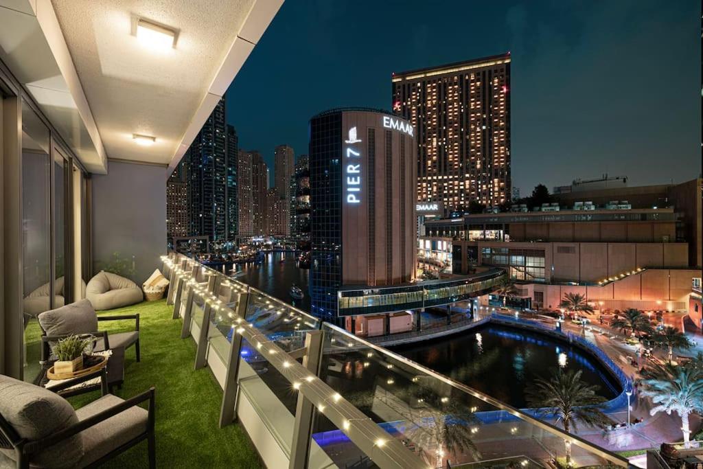 هتل لاکس ۲-بد روم این هارت آو دوبی مارینا - Luxe 2-Bedroom In Heart Of Dubai Marina