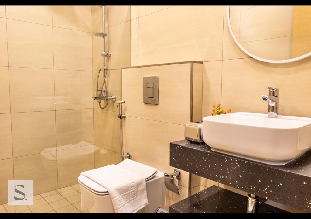 Prime 2 BDR, Centrally Located