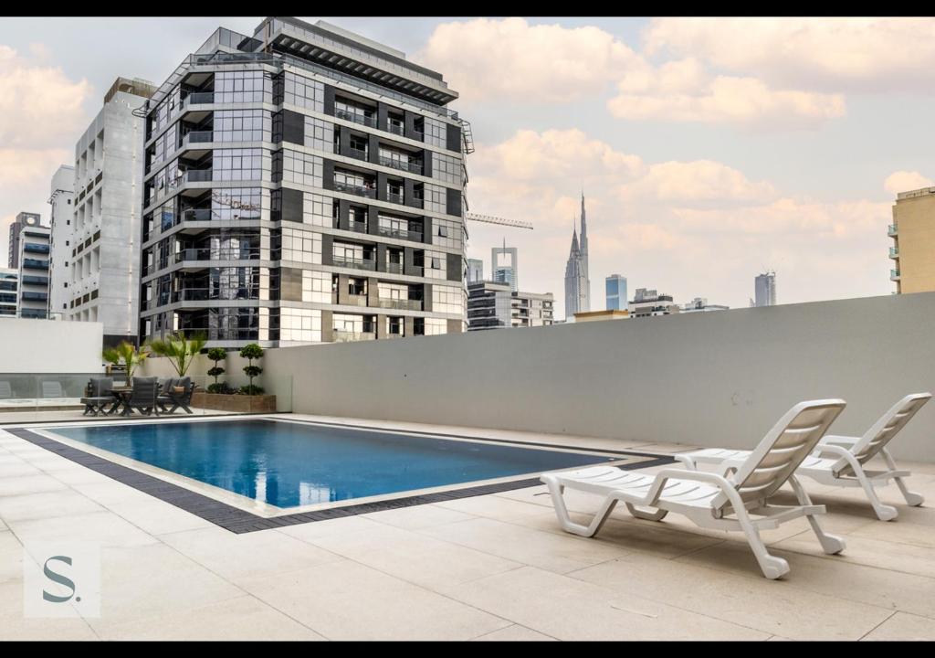 Prime 2 BDR, Centrally Located