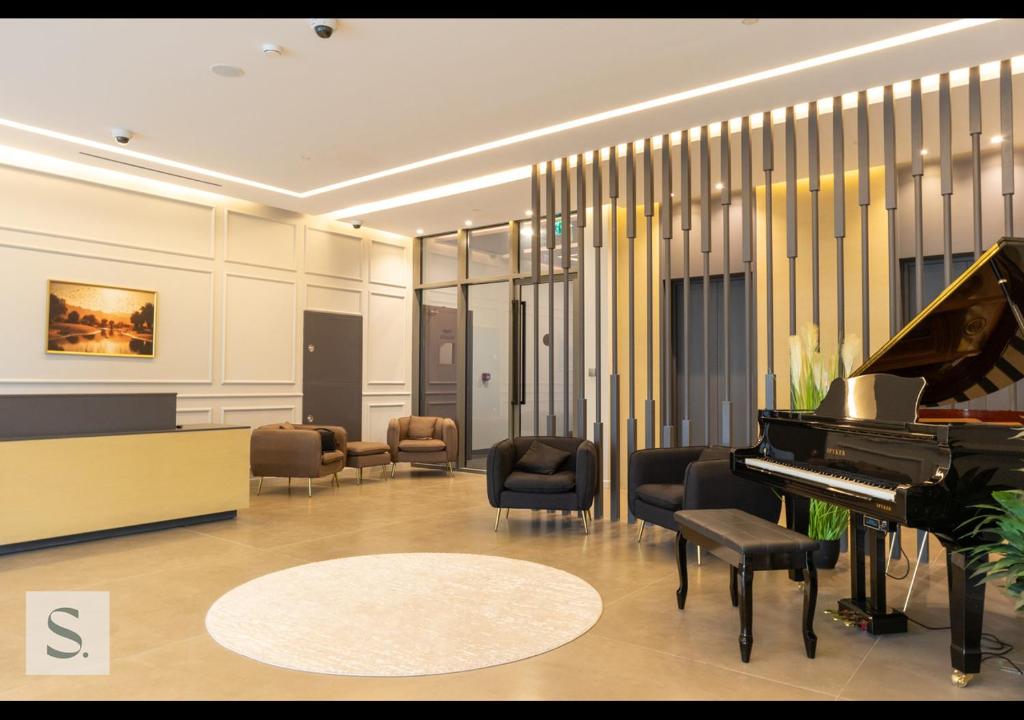 Prime 2 BDR, Centrally Located