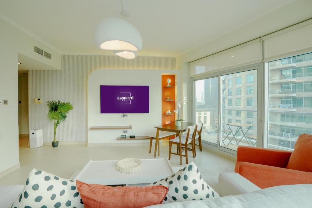 هتل برند نیو ۲ بی‌اچ‌کی لاکچری آپارتمان ۷ مین تو دبی مال ۱.۵ باث - Brand New 2BHK Luxury Apartment 7min to Dubai Mall 1.5 Bath