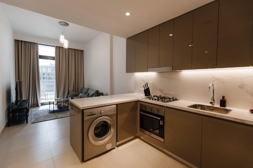 Exclusive 2BR With City View