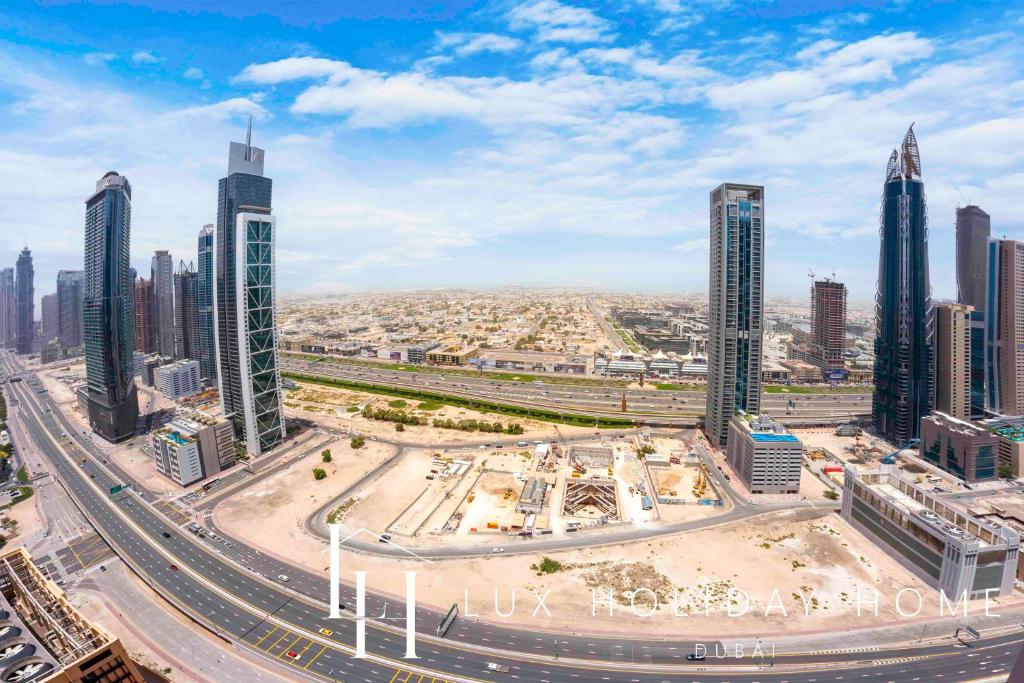 LUX The Downtown Sea View Suite