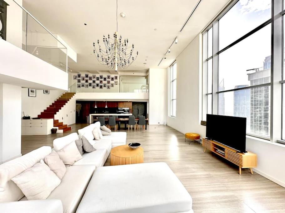 هتل دوبی پنت‌هاوس لافت داون‌تاون - Dubai Penthouse Loft Downtown