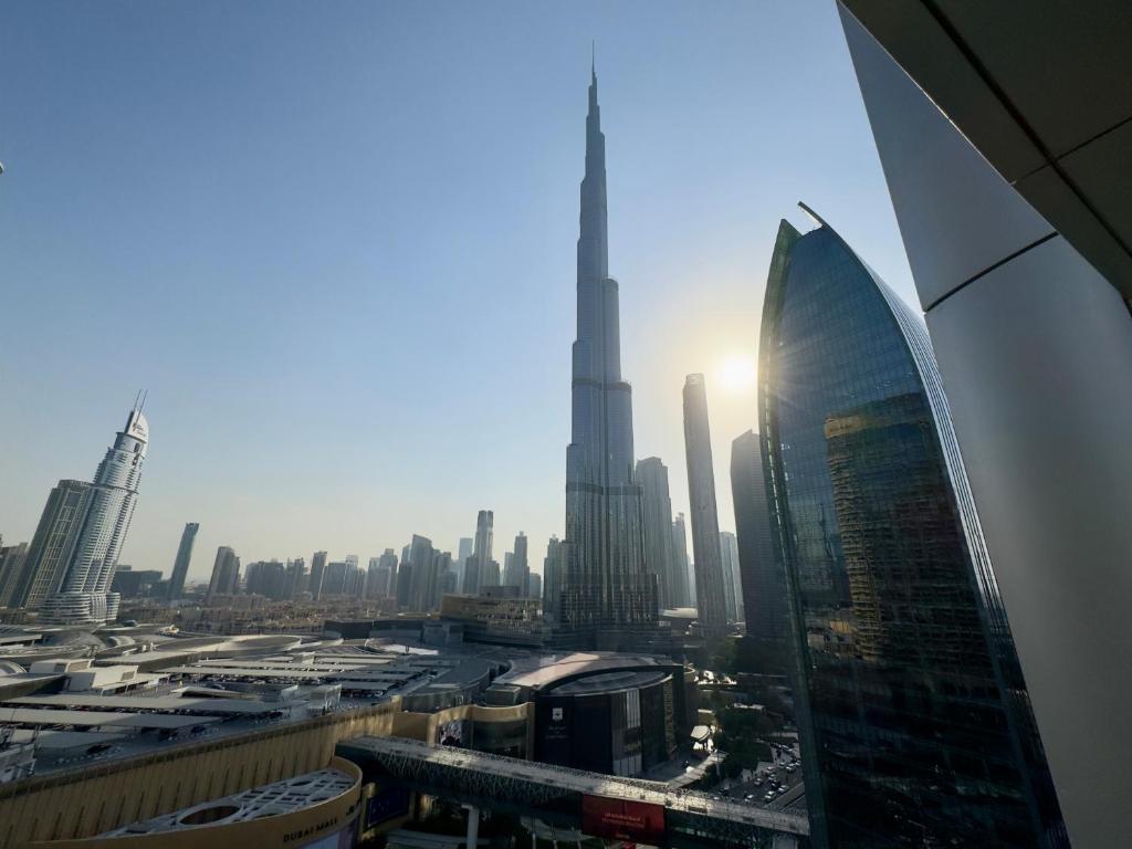 The Address Boulevard One Bedroom With Burj Khalif View