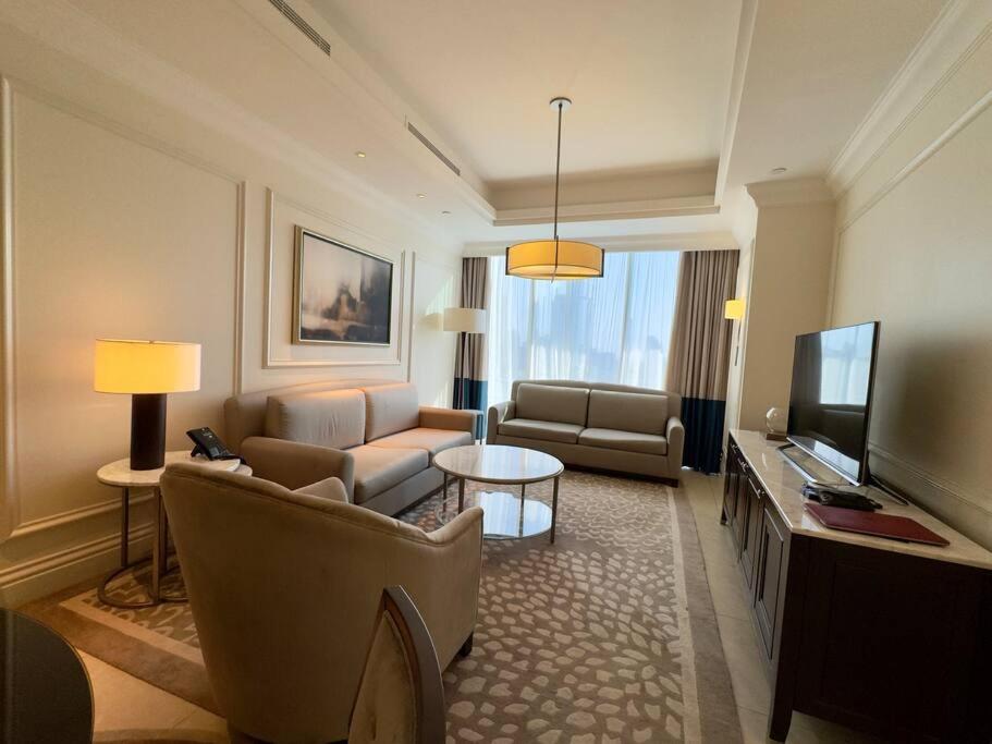 The Address Boulevard One Bedroom With Burj Khalif View