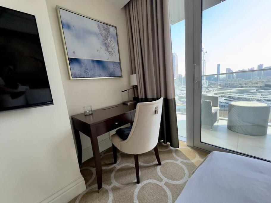 The Address Boulevard One Bedroom With Burj Khalif View