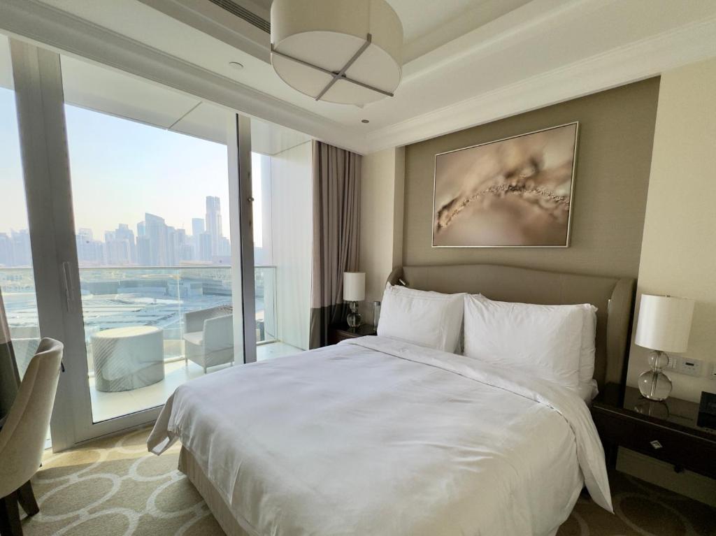 The Address Boulevard One Bedroom With Burj Khalif View