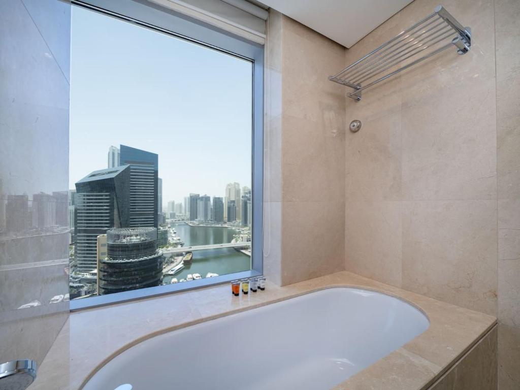 هتل لاکسلویو ریتریتس - پرایم لوکیشن - LUXFolio Retreats - Prime Location