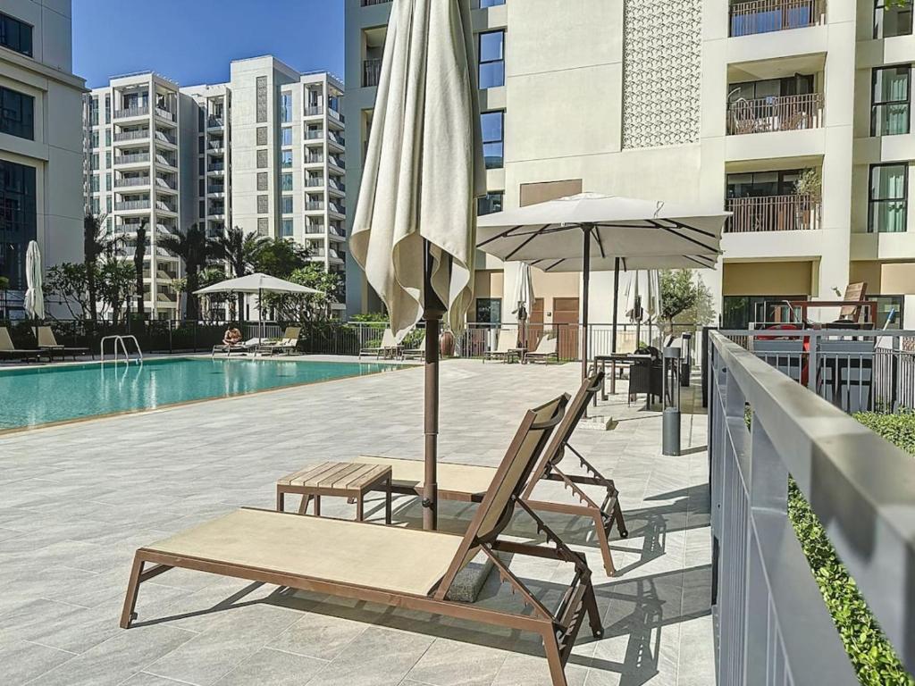 Key View - Summer 3, Creek Beach