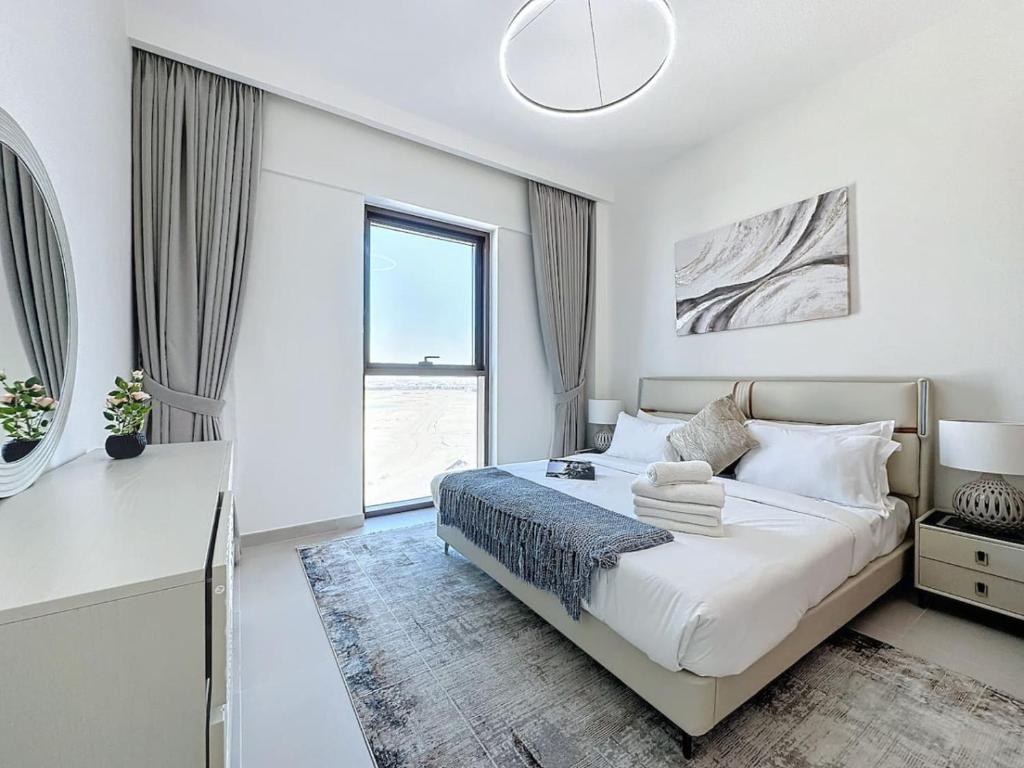 Key View - Summer 3, Creek Beach