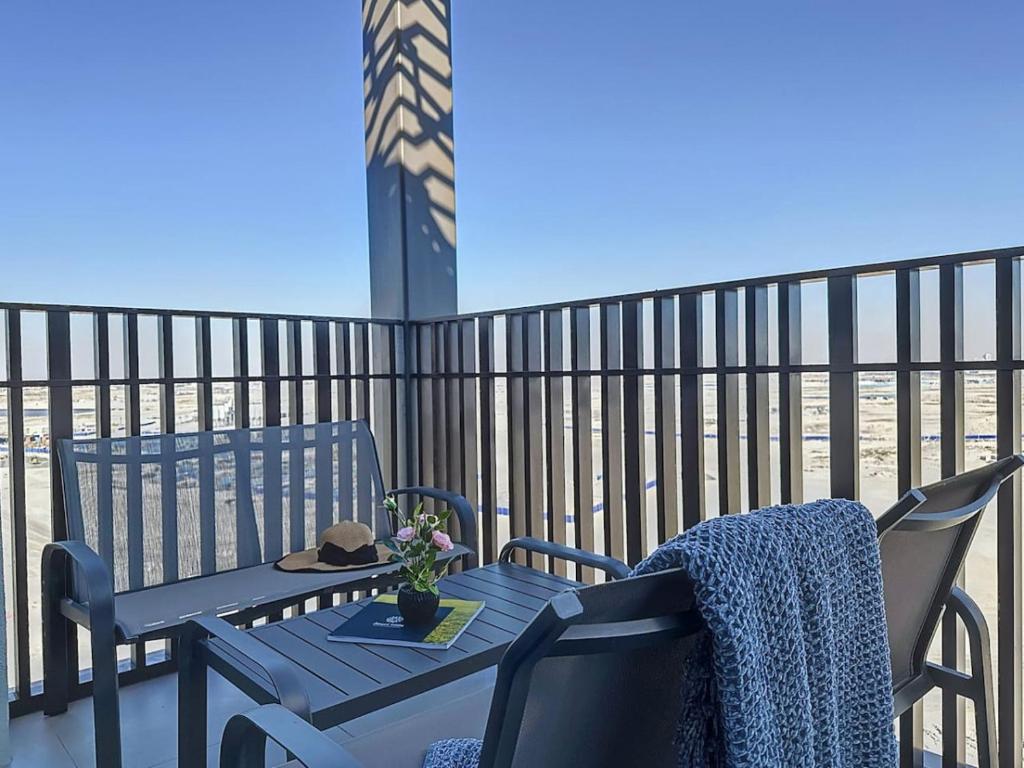 Key View - Summer 3, Creek Beach