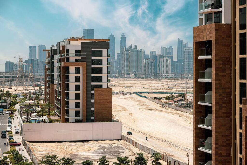 Modern Studio Downtown Dubai & Burj Khalifa Views