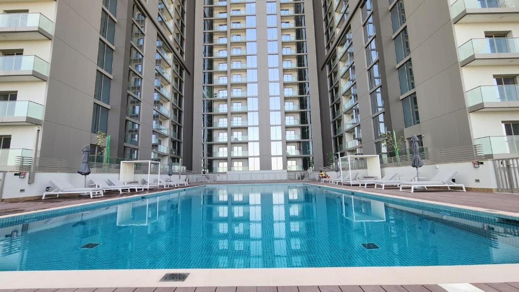 هتل استی بای لوتینم لاکچری 1BR هالیدِی هوم سی‌وی‌آر A2003 نیر برج خلیفه - STAY BY LATINEM Luxury 1BR Holiday Home CVR A2003 near Burj Khalifa