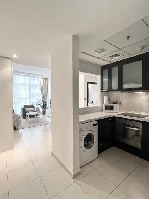 Ain Dubai View 1 BR in Dubai Marina