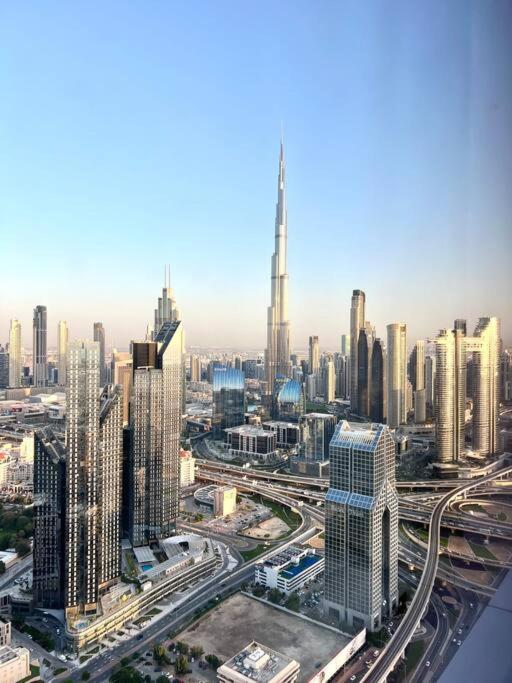 هتل فبیولس برج ویو بای اسمارت اپت - Fabulous Burj View by Smart Apt