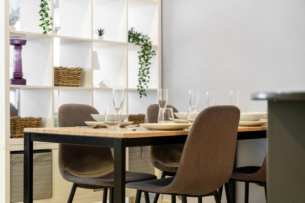 Marina Spacious and Comfy 1BR next to Dubai Harbour