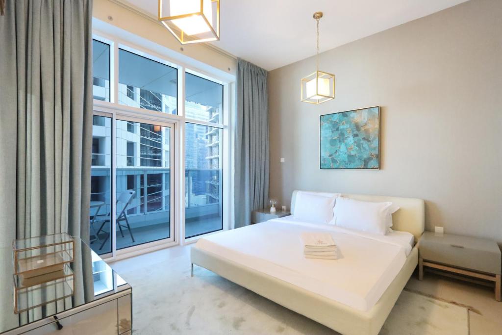 هتل لیو بی ان بی - ۲ بی آر سیتی سنترال سوئیت این مارینا آرکید - Livbnb - 2 BR city central suite in Marina Arcade