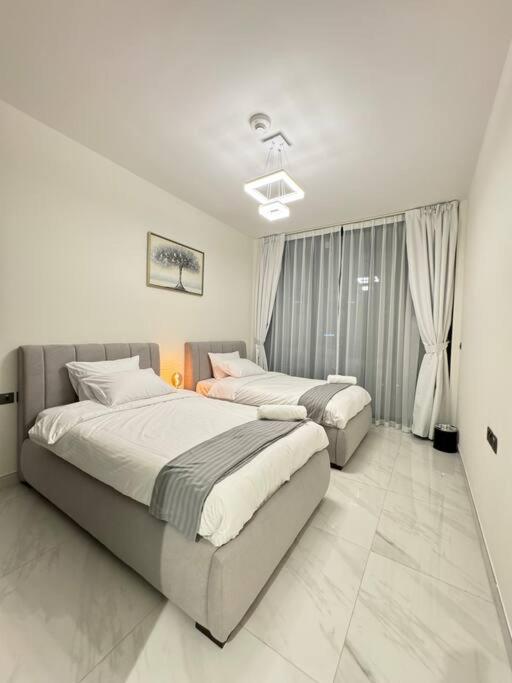 Luxurious Private pool Apartment