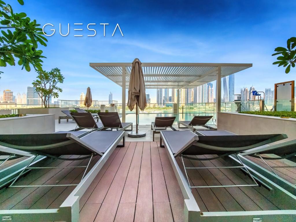 Emaar Beachfront - Marina Vista Tower, Dubai Marina