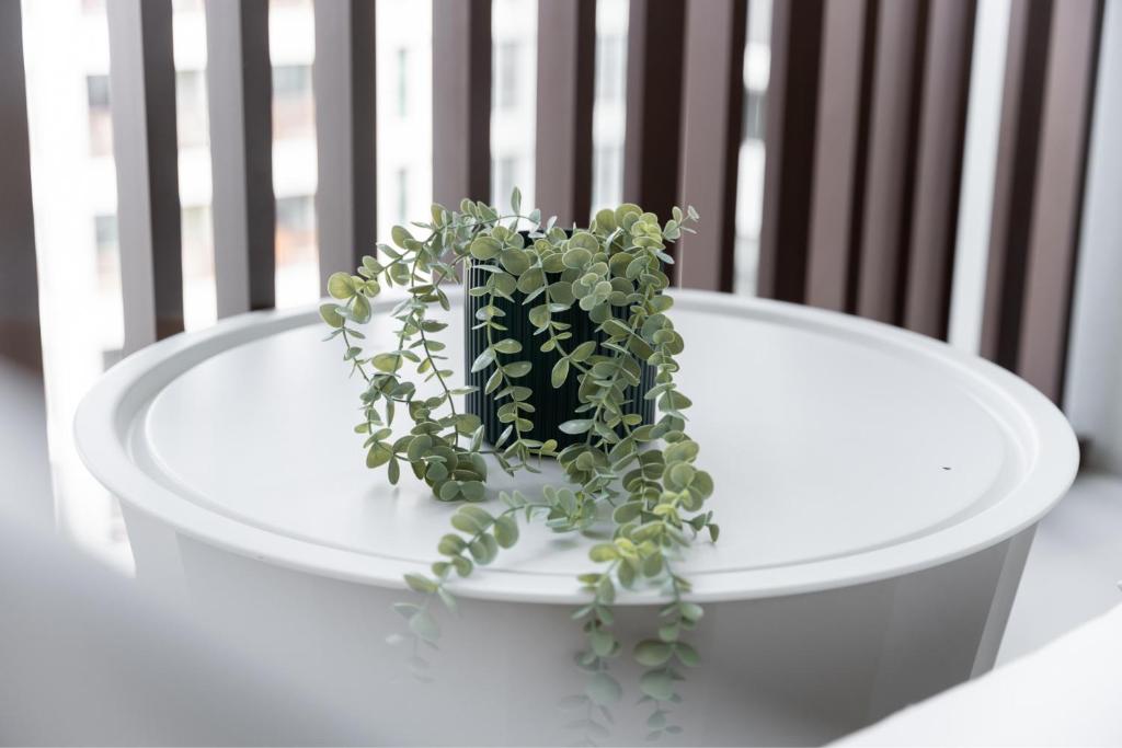 Sun-Kiszed Savings! Stay in Bayshore, Dubai Creek