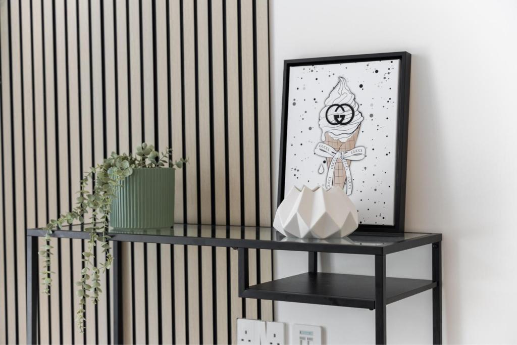 Sun-Kiszed Savings! Stay in Bayshore, Dubai Creek