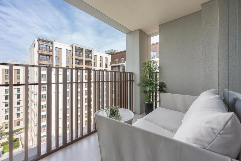 Sun-Kiszed Savings! Stay in Bayshore, Dubai Creek