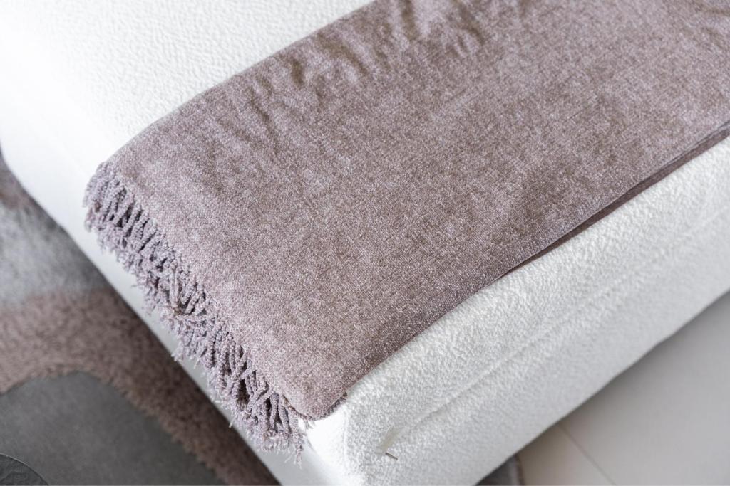 Sun-Kiszed Savings! Stay in Bayshore, Dubai Creek