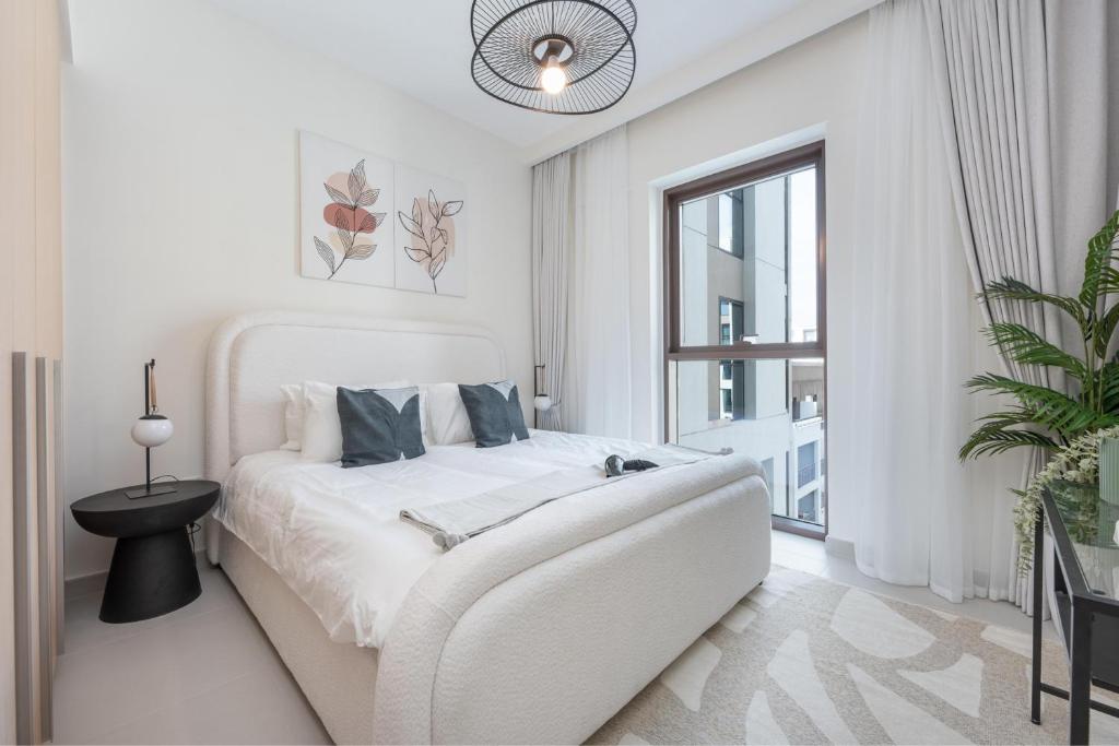 Sun-Kiszed Savings! Stay in Bayshore, Dubai Creek