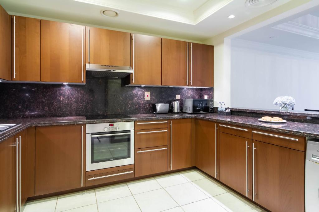 Bespoke Holiday Homes - Palm Jumeirah- 1 Bedroom North Residence