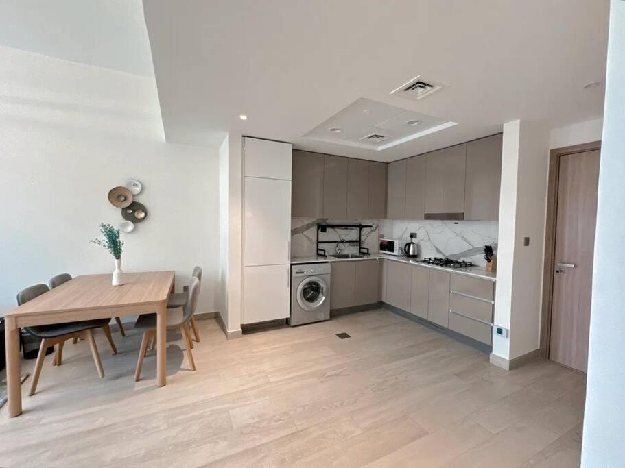 Elegant 1BHK Azizi Riviera Dubai