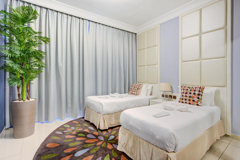 Beyond Luxury Two Bedroom Apartment in The Signature / Damac, Downtown