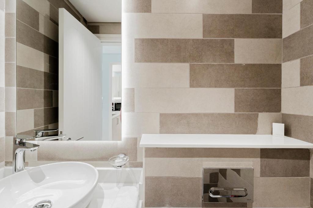 ۱ بد سون هتل اند آپارتمان رزی دنس پالم جمیرا - 1 Bed Seven Hotel & Apartment Residences Palm Jumeirah
