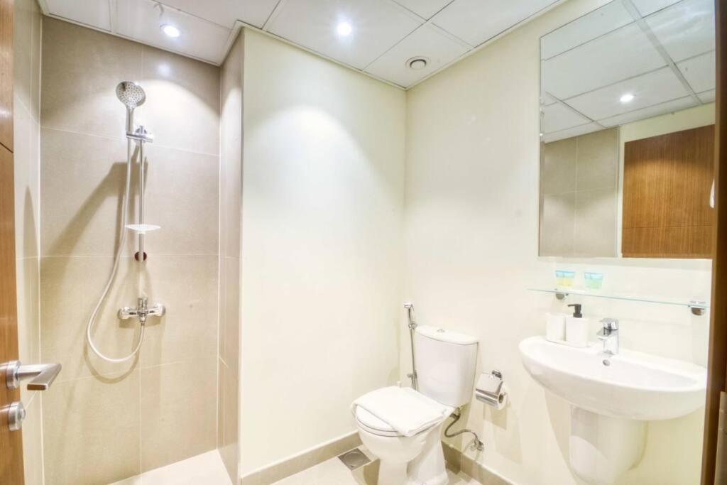 Dubai Creek Harbour - Beautiful 3BR + Maids Apt