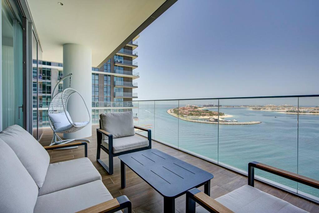 هتل لاکچری ۴بی‌آر آپارتمان فول سی‌ویو - Luxury 4BR Apartment Full Seaview